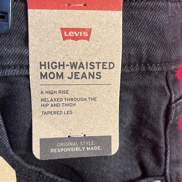 NEW! Women’s LEVI HIGH WAISTED MOM JEANS 32x29 - Picture 3 of 5